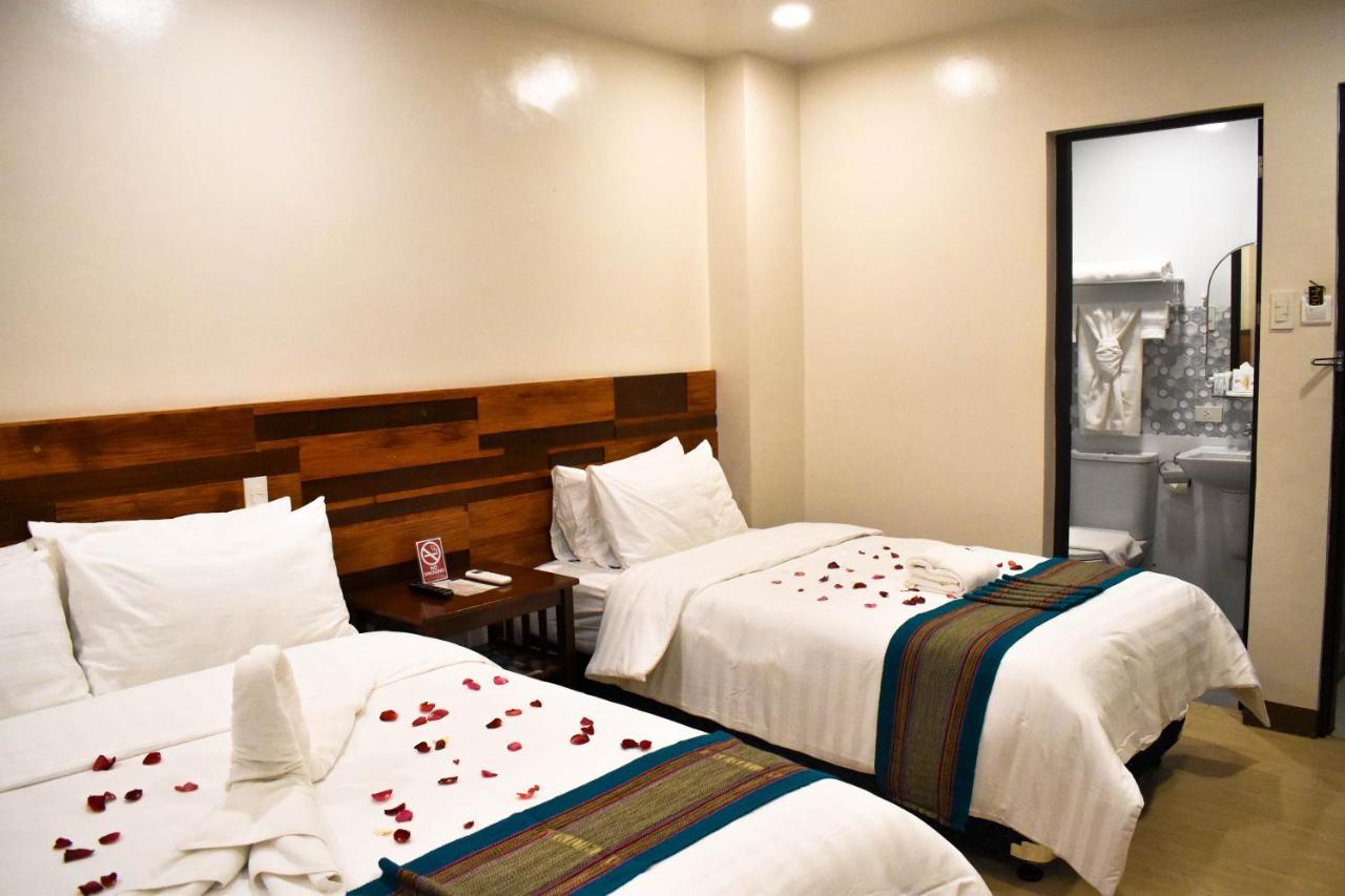 Hotel Lourdes Laoag Exterior photo
